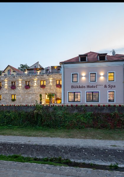 Főoldali slider